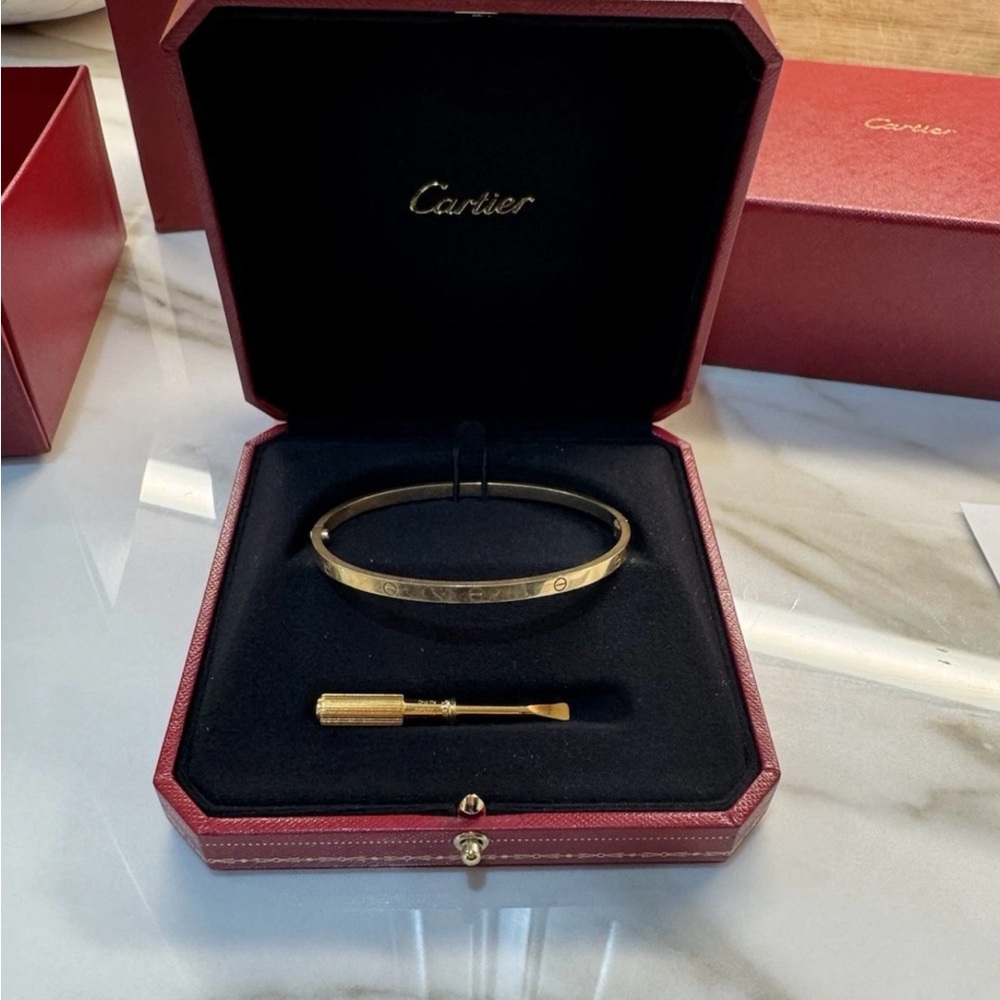 Cartier Gold Men's Bracelet with Screwdriver - Picture 7 of 14